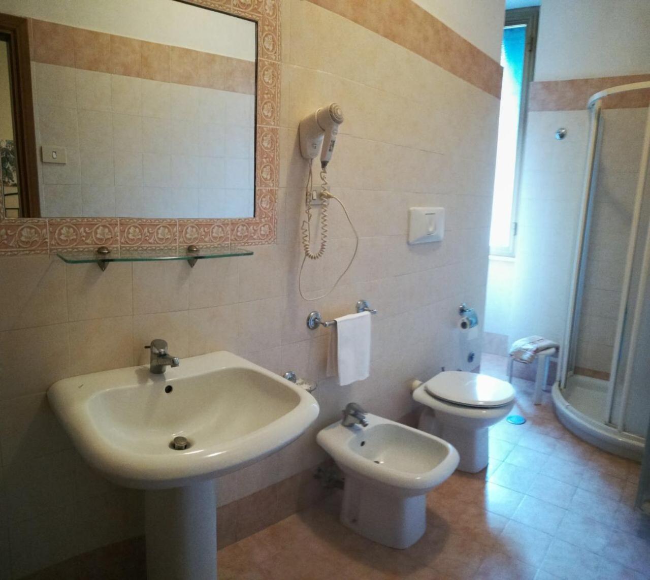 Triple Room,751829756:JPEG